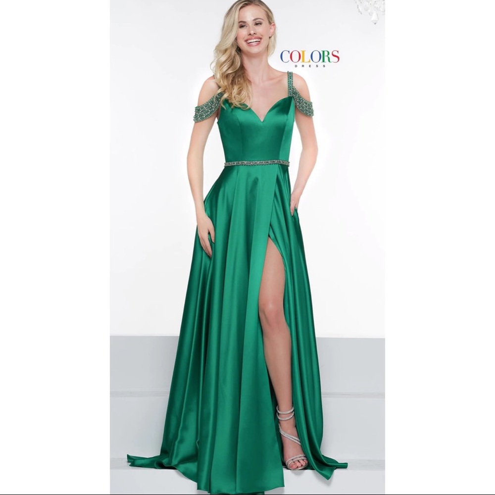 The Classic Gem Dress (Dark Green)
